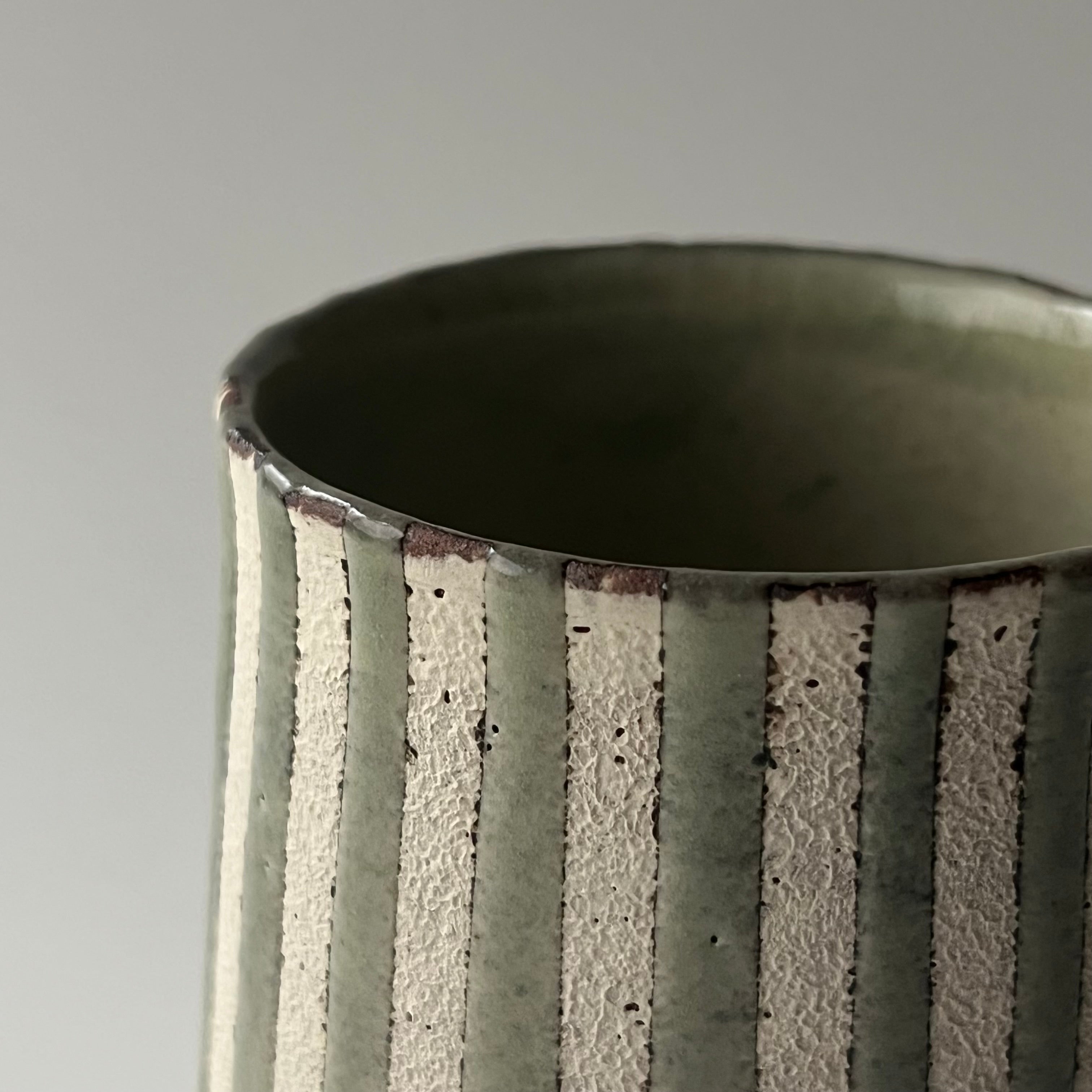 切立マグカップ（青縞々）