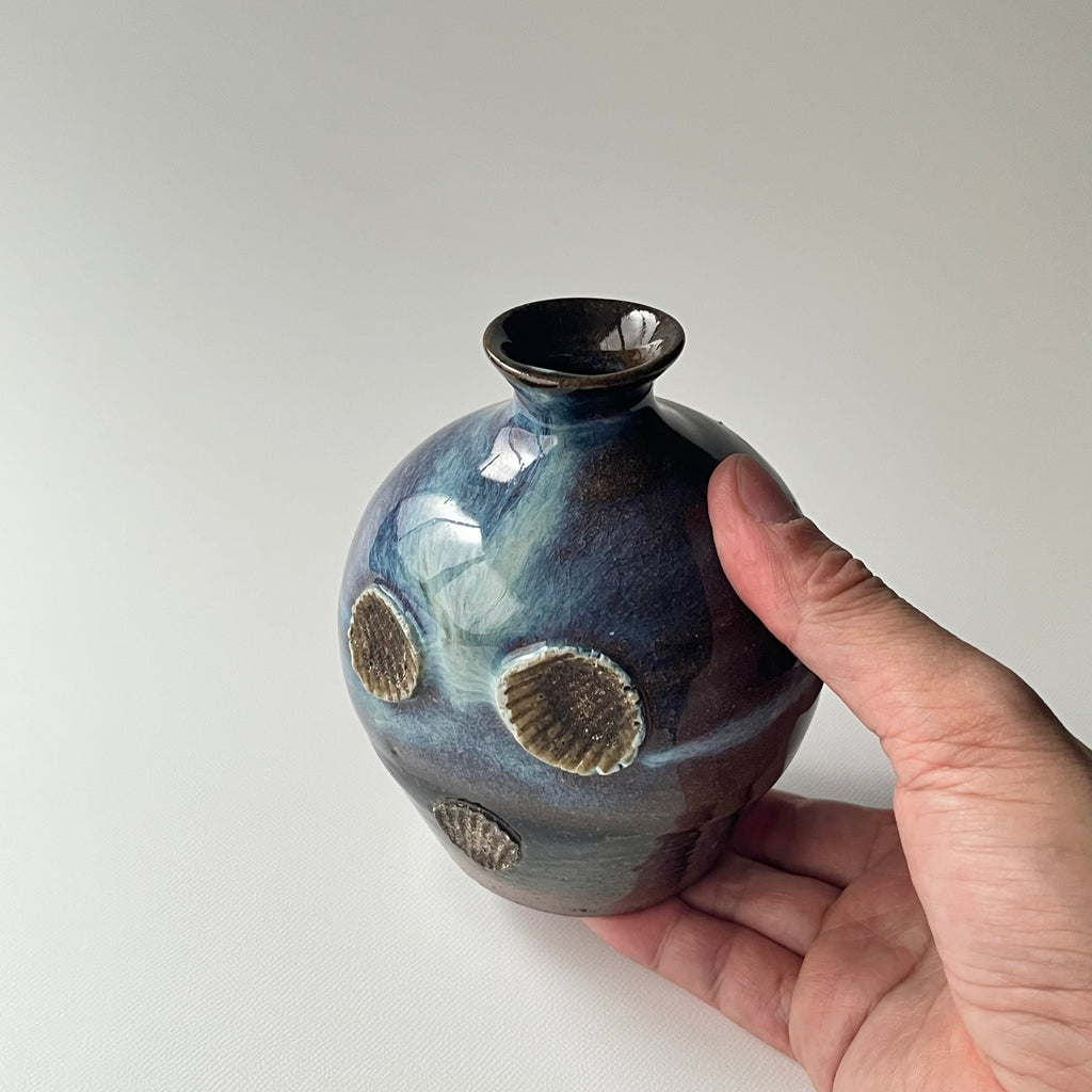 青小代扁壺徳利 - dandeliOn