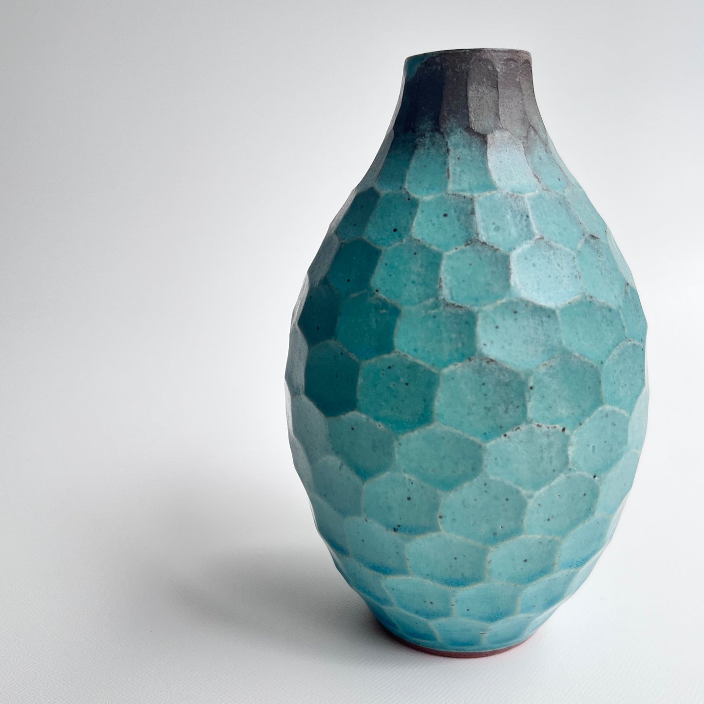 トルコ釉シノギ花器