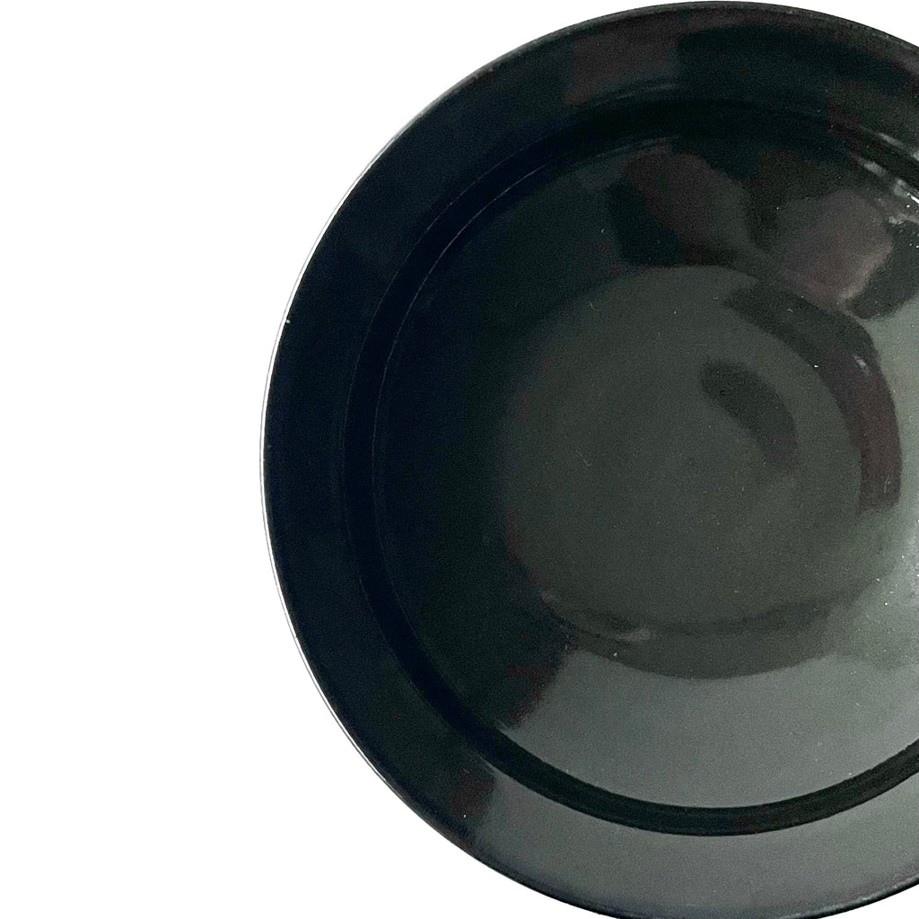黒釉皿