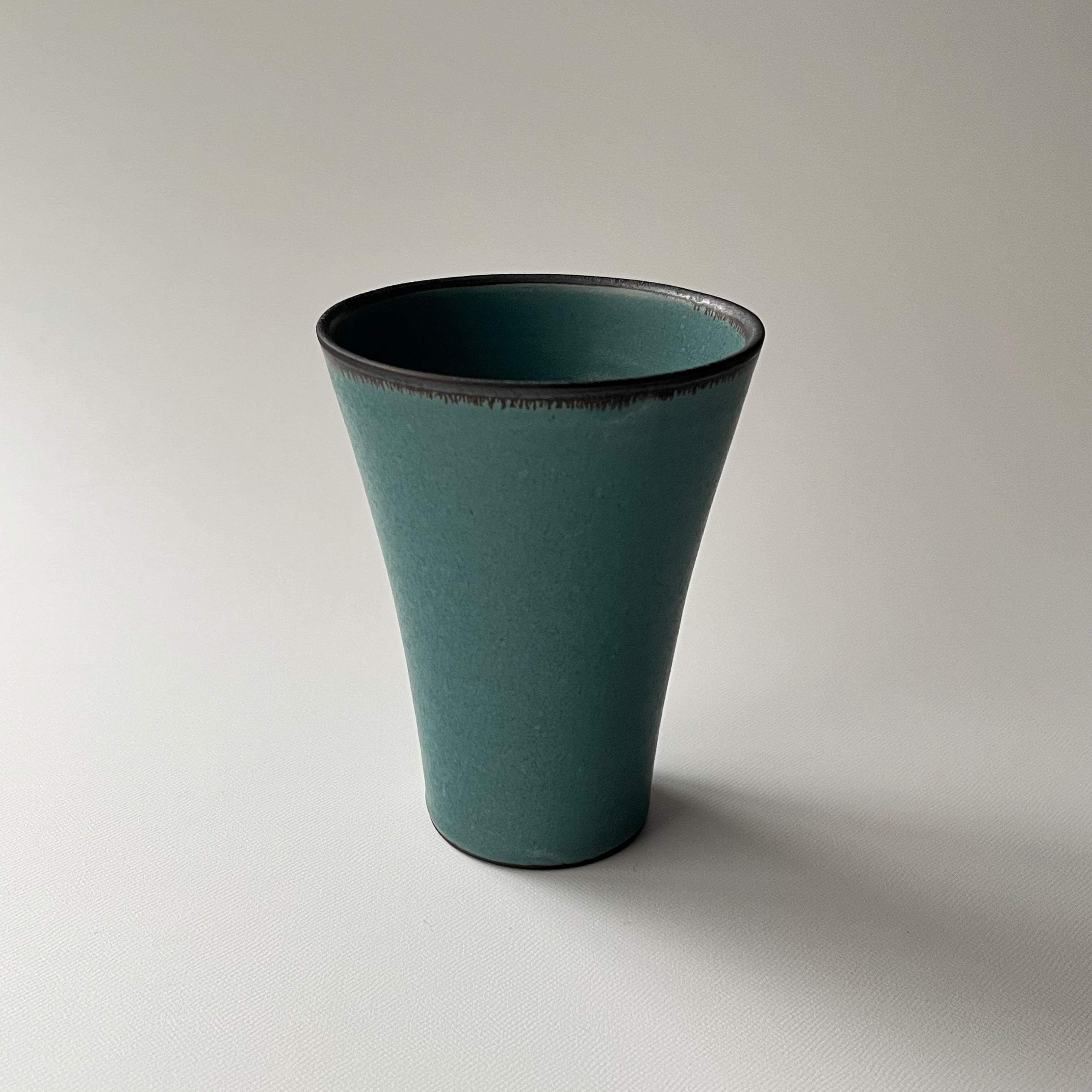 大特価！淡いグリーンが魅力的なデビルオブジェ　陶器　インテリア　悪魔　スペシャル 緑青タンブラー｜桜井寛之｜通販 – dandeliOn