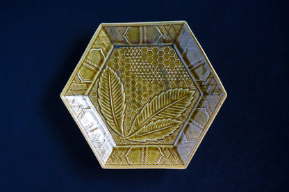 緑釉六角皿（POS）